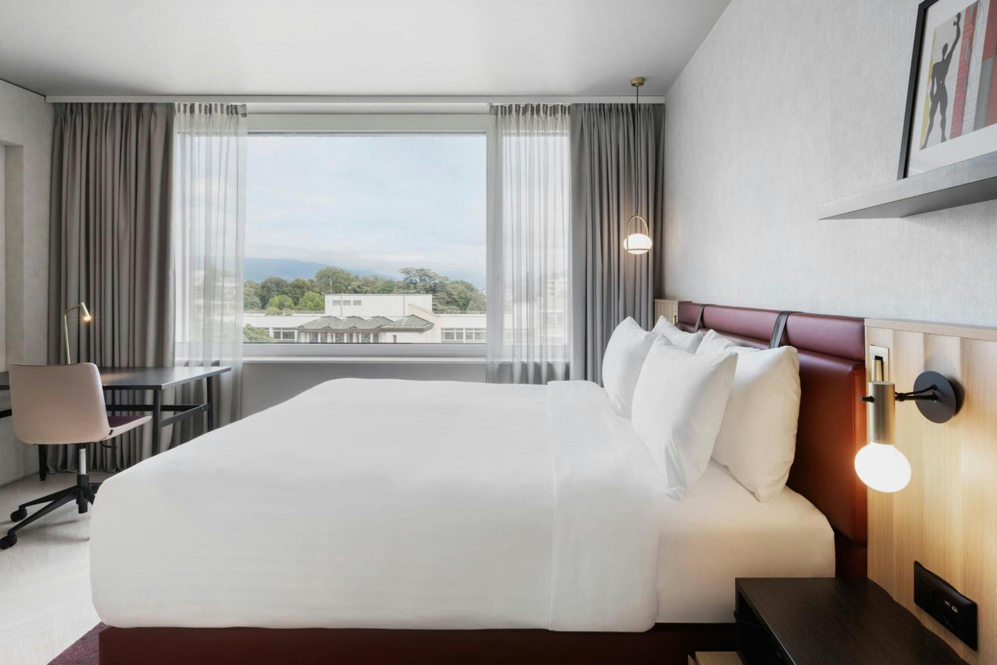 Residence Inn By Marriott Geneva City Nations Bagian luar foto